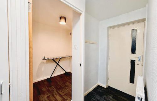 Cosy 1 bed flat, sleeps 4, free parking - Photo 43