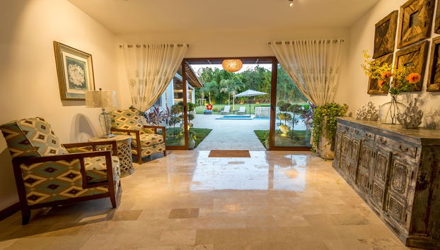 Entrada (vista interior)