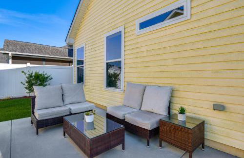 Coastal Home with Yard Less Than 1 Mi to Old Town Bluffton! - Photo 25