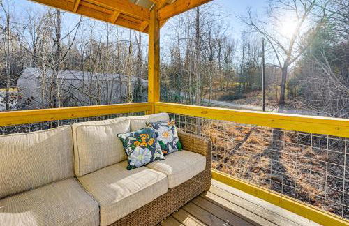 Peaceful Retreat with Hot Tub Near Lake Barkley! - Foto 2