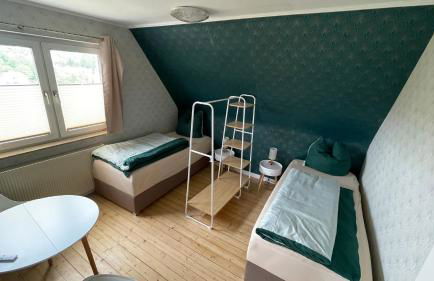 Ferienhaus An der Weinrebe in Bad Hersfeld mit Garten, 2 Bäder, 2 Schlafzimmer & Küche - gratis Parkplätze - Foto 25