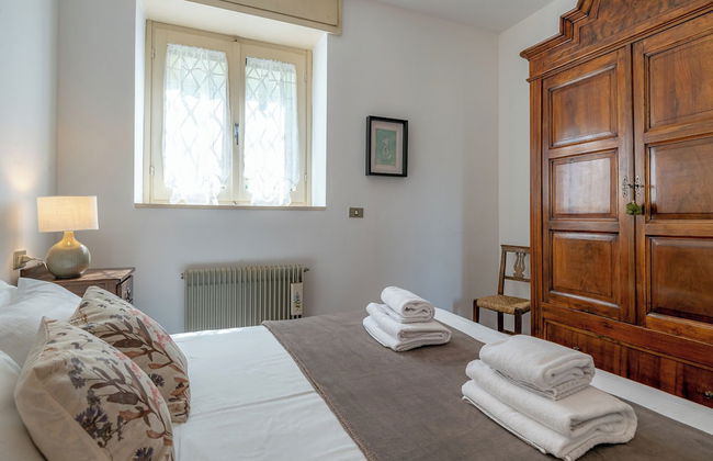 Swan Lake by Wonderful Italy - Foto 2