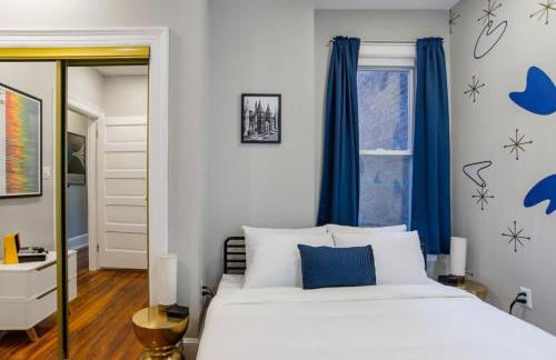 Massive 6BR & 4BA Private Duplex Townhouse Central - Foto 16