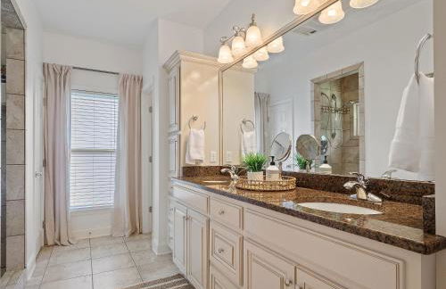 L & L Lodge - Six Bedrooms! Pet-Friendly! - Foto 26