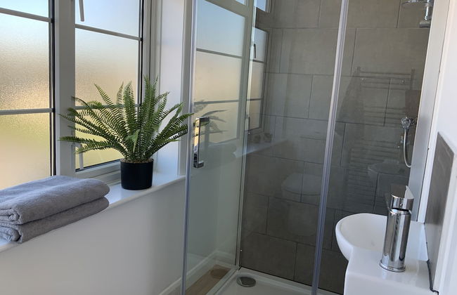 4 Bedroom House By Your Stay Solutions Short Lets & Serviced Accommodation Southampton With Terrace & Garden - Foto 30