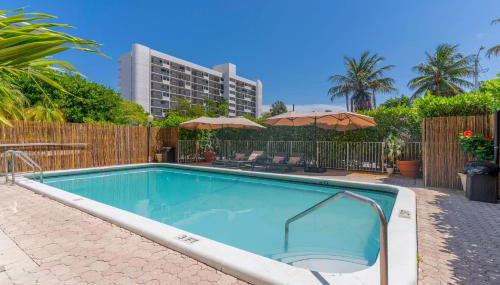 Bayview Regency Apartments By Lowkl - Foto 4, sunbed
