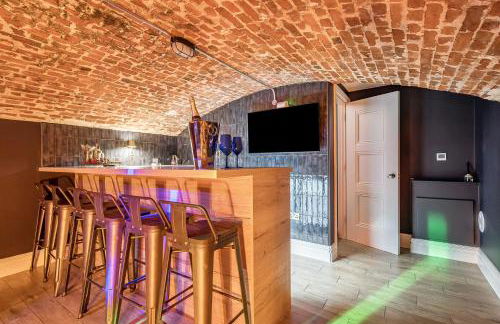 Otherton Hall - Photo 17