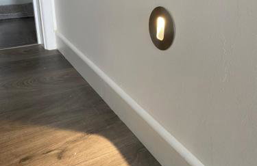 Modern 2 bedroom apartment, with car parking. - Foto 17