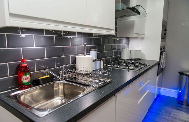 Aphrodite Suites Huddersfield - Foto 25