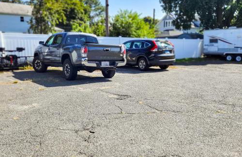 Spacious 2-BR 1-Bath King suite! - Foto 35