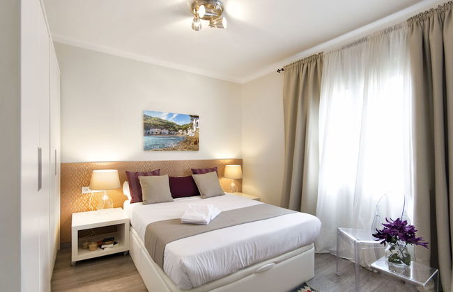 Mercedes Heritage Barcelona Apartments - Photo 15