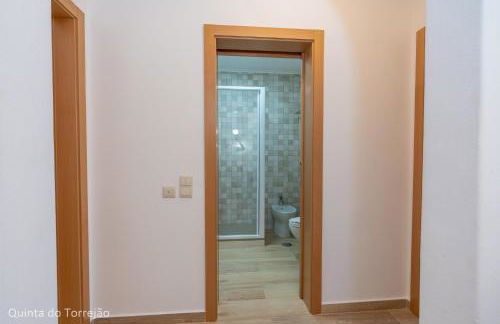 Renovated Algarve Apartments with Pool - Foto 13