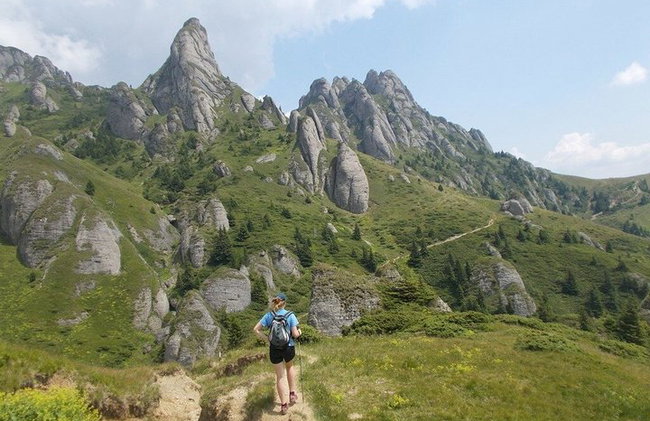 PRIVATE, EASY Day Hike in Carpathian Mountains - Photo 10