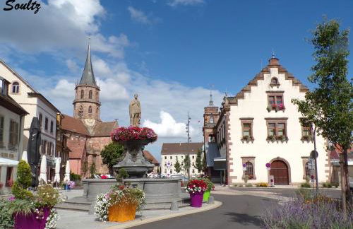Gîte convivial avec terrasse abritée, 3 chambres, cuisine équipée, espace détente, proche autoroutes et pistes cyclables. - FR-1-744-6 - Foto 32