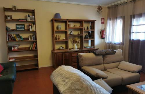 La Cerca de Torrecaballeros, a 10 min de Segovia - Foto 9