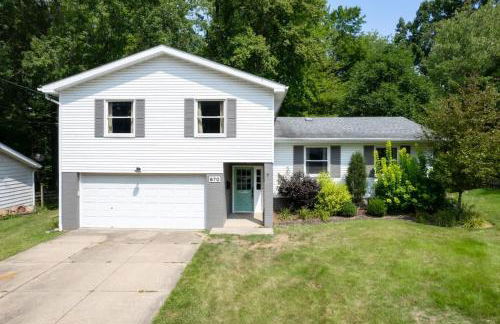 Large Remodeled 4 Bed 3 Bath Secluded With Hot Tub - Foto 45