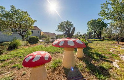 Gorgeous Home In Gornje Ceranje - Foto 27