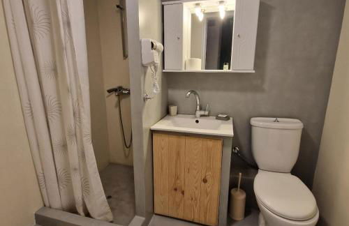 Edelweiss Rent Rooms-Rent a Car - Foto 23