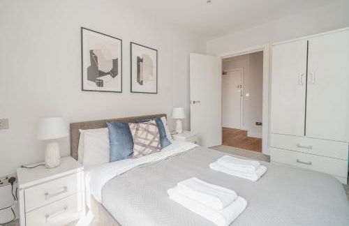 Lovely 1 Bedroom Apartment in Eastleigh Town Centre - Foto 12