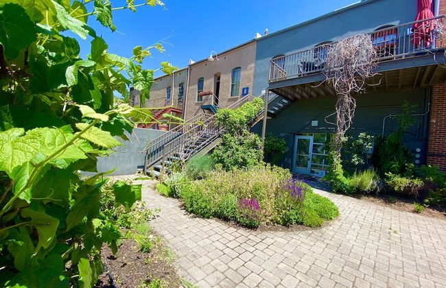 The Penthouse Loft in the Heart of Old Town! - Photo 39