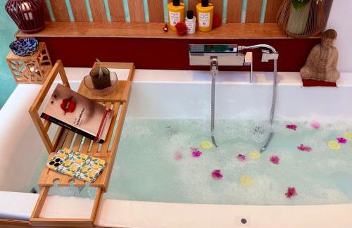 Midorigami Jacuzzi suite Spanish Steps apt - Foto 1