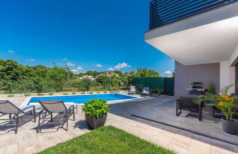 Villa Isabel with Heated Pool near Poreč - Foto 7