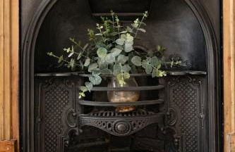 Downwood Vineyard Manor House in Idyllic Countryside - Photo 19