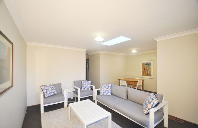 Katoomba Townhouses - Photo 11