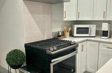 Newly Built Stylish Modern 2B In LA - Foto 34