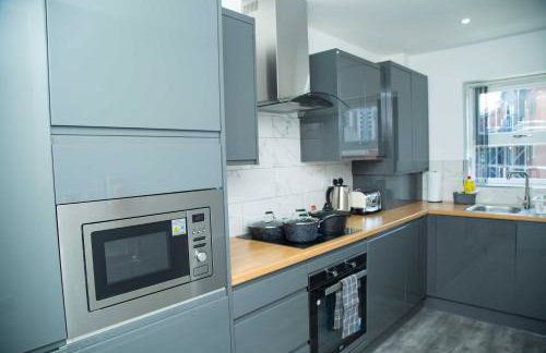 Bridge Court by Sterling Edge - Stylish 1-Bed Apartments with Balcony or Private Garden and Free Onsite Parking - Foto 76
