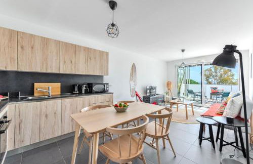 Appartement Vue Mer 50m plage des Salins Piscine 2 parkings Terrasse - Foto 14