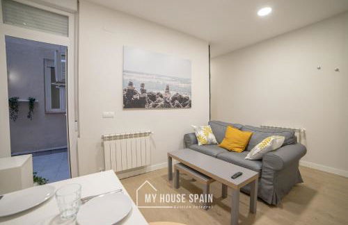 MyHouseSpain - Acogedor piso con patio en Chamberi - Photo 3