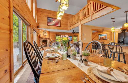 Massive Log Chalet with Hot Tub - Foto 11