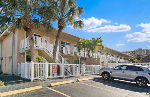 Madeira Beach Tropic Breeze Unit 19 Second Floor - Foto 15