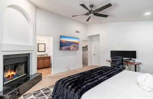 Luxury Scottsdale Retreat Heated Pool and Mini Golf - Foto 19