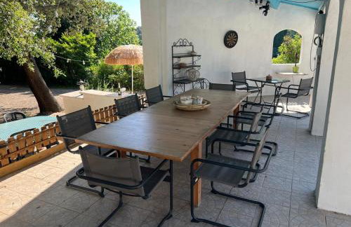 villa spacieuse piscine jacuzzi 8 chambres 16 couchages - Foto 9