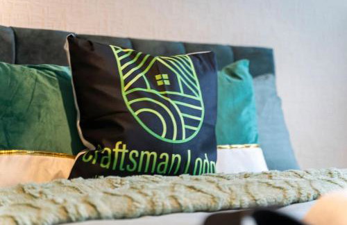 Stylish 4-Bed City Apartment, Sleeps 6, Ample Parking & Free Wi-Fi - Foto 11