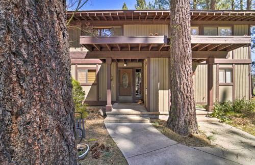 Quiet Home with Graeagle Meadows Golf Course View! - Foto 32