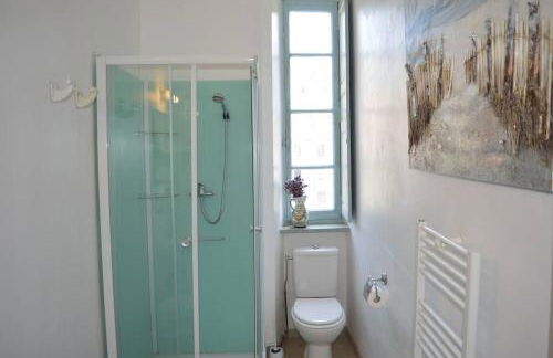 Riverside 4 bed house full of character and charm - Foto 19