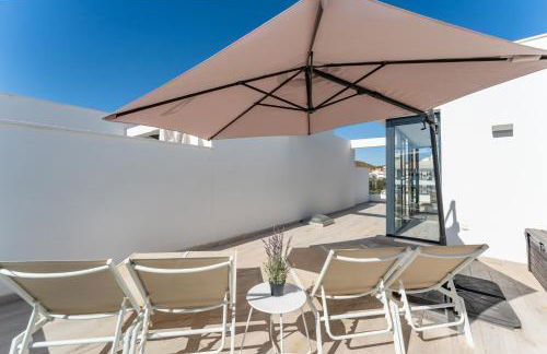 Pass the Keys Casa Ban, Spacious 3 Bedroom Townhouse - Photo 36