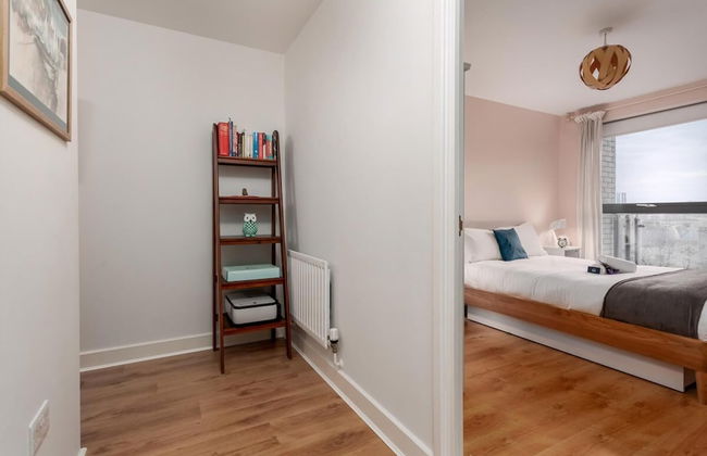 Bright and Stylish Kennington Gem - Foto 12