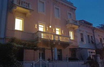 Royal Balcony al Mare - Photo 16
