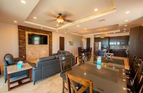 5 BEDROOM BEACHFRONT CONDO - 3rd Floor - Foto 5