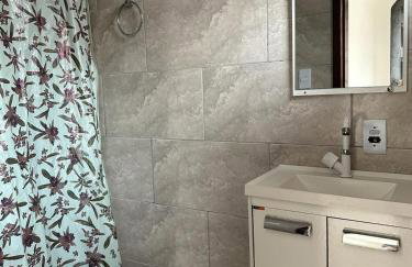 Orla 500 - Casa inteira 15 pessoas - Com Piscina - 500 Metros da Praia - Churrasqueira e muito mais - Foto 29