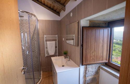 Chalé dos Penedos, sossego e piscina privada - Foto 15