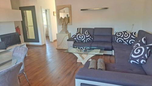 Moradia T2 com vista para a serra - Alverca - Foto 5