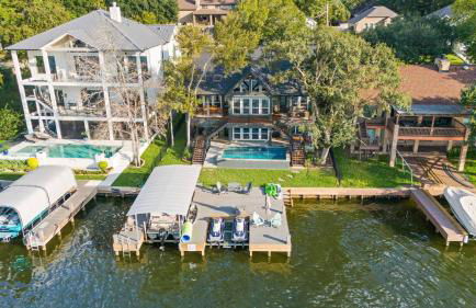 Lakefront LUXE | Pool, Spa, Jet Ski at Happy Place - Foto 40