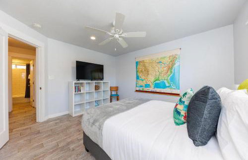 Pet Friendly Beach Bungalow, Close to Beach - Foto 12