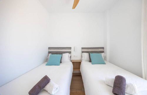 APARTAMENTOS CARMEN - Foto 63