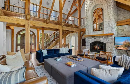 Bear Ranch by Juniper Holiday + Home - Photo 13